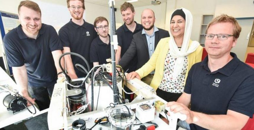 Unterwasserroboter-soll-autonom-agieren_big_teaser_article